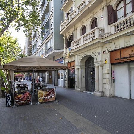 32Par1009 - Big And Spacious Apartment Downtown Barcelona Buitenkant foto