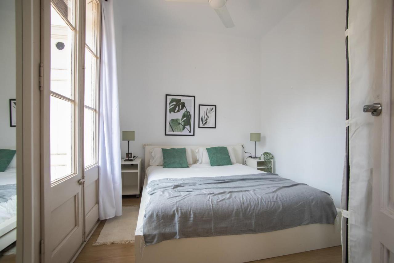32Par1009 - Big And Spacious Apartment Downtown Barcelona Buitenkant foto